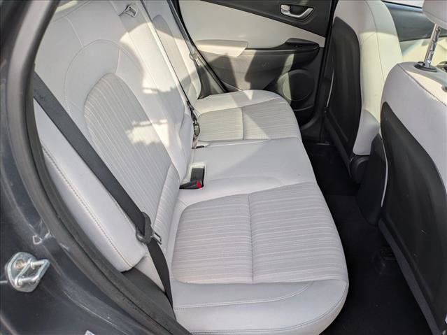 Used 2022 Hyundai Kona SEL w/ Convenience Package AWD/4WD image 18