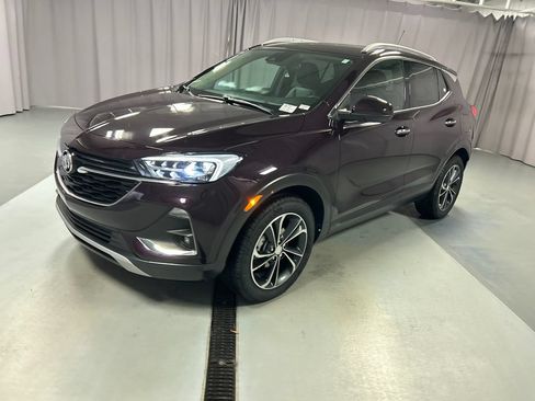 Used 2020 Buick Encore GX Essence FWD image 3