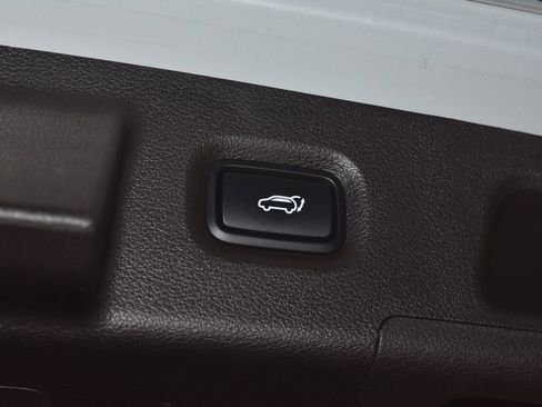 Used 2019 Hyundai Santa Fe FWD image 34