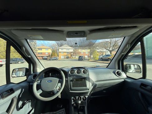 Used 2013 Ford Transit Connect XL image 23