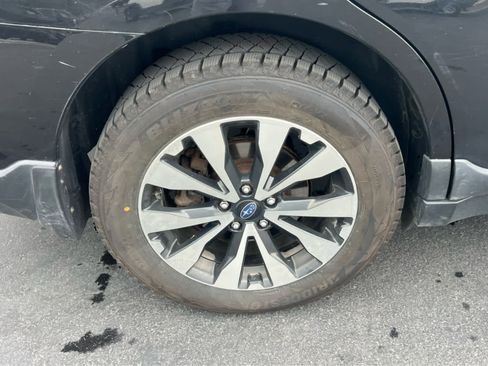 Used 2015 Subaru Outback 2.5i Limited image 15