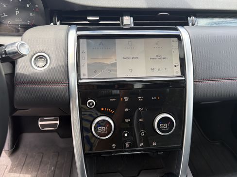 Used 2022 Land Rover Discovery Sport SE R-Dynamic AWD/4WD image 29