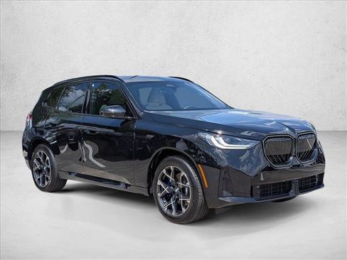 Certified 2026 BMW X3 xDrive30 w/ M Sport Package image 3