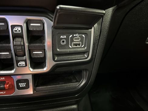 Used 2020 Jeep Wrangler Unlimited Rubicon image 25