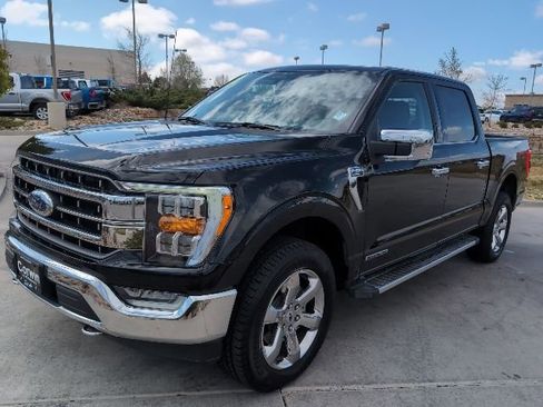 Used 2022 Ford F150 Lariat AWD/4WD image 3