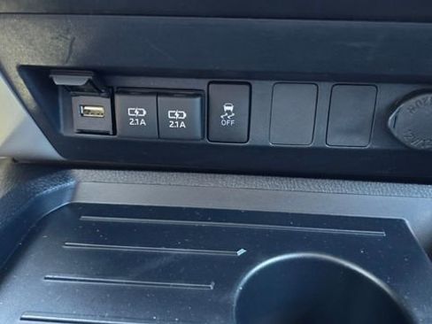 Used 2020 Toyota Tundra SR5 image 23