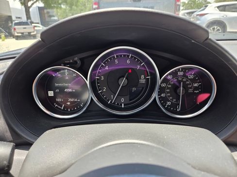 Used 2020 MAZDA MX-5 Miata Grand Touring RWD image 31