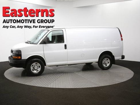 Used 2021 Chevrolet Express 2500 w/ Driver Convenience Package RWD image 55