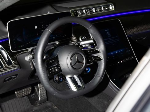 Used 2024 Mercedes-Benz S 63 AMG S image 24