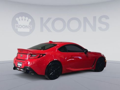Used 2022 Toyota GR86 Premium image 11