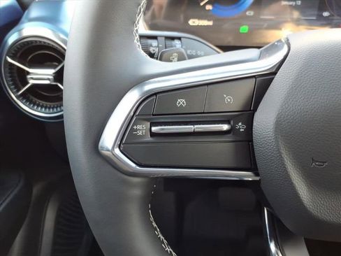 New 2026 Chevrolet Equinox EV LT image 13