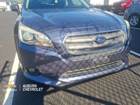 Used 2017 Subaru Legacy 2.5i Premium AWD/4WD image 6