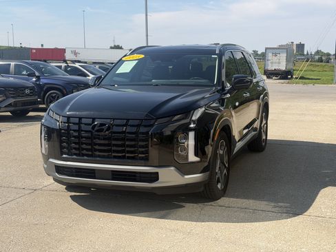 Used 2023 Hyundai Palisade Limited AWD/4WD image 16