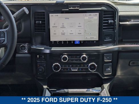 New 2025 Ford F250 Lariat w/ FX4 Off-Road Package image 40