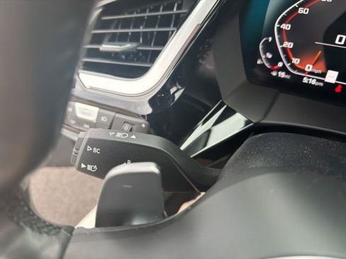 Used 2022 BMW Z4 M40i w/ Premium Package image 42