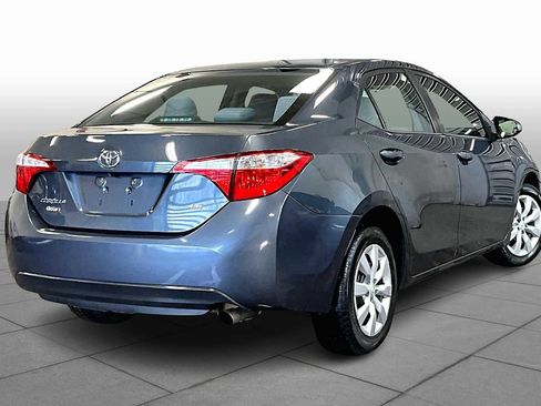 Used 2015 Toyota Corolla LE image 12