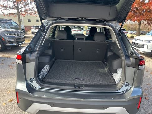 New 2026 Volkswagen Tiguan S FWD image 29