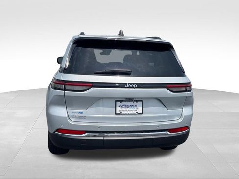 Used 2022 Jeep Grand Cherokee Limited 4xe AWD/4WD image 4