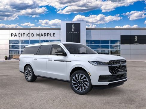 New 2026 Lincoln Navigator L Black Label AWD/4WD image 7