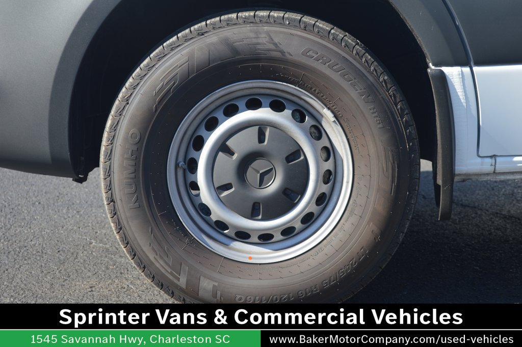 Used 2025 Mercedes-Benz Sprinter 2500 image 15