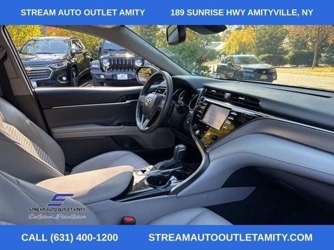 Used 2020 Toyota Camry SE w/ Cold Weather Package AWD/4WD image 15