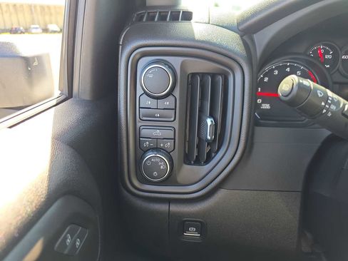 Used 2024 Chevrolet Silverado 2500 W/T w/ WT Fleet Convenience Package image 18