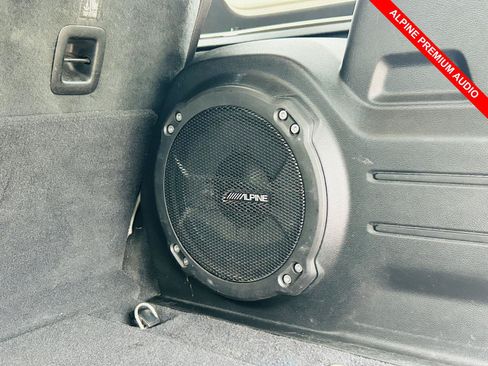 Used 2021 Jeep Wrangler Unlimited Sahara AWD/4WD image 4