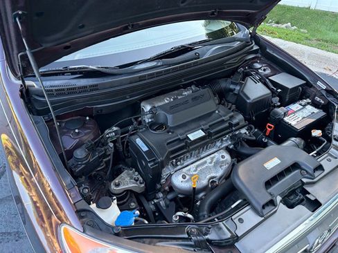 Used 2009 Hyundai Elantra GLS FWD image 22