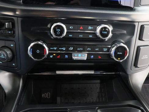 Used 2025 Ford F150 Lariat w/ Equipment Group 502A High AWD/4WD image 11