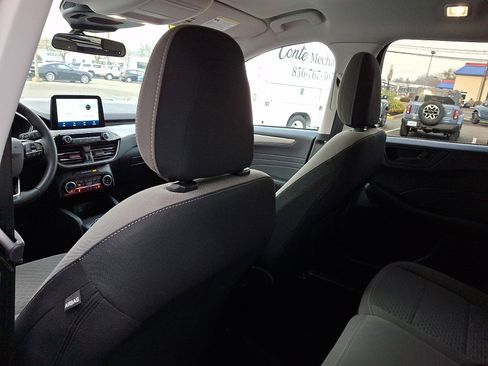 Certified 2022 Ford Escape SE w/ Convenience Package image 12