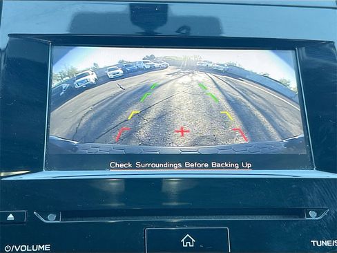 Used 2019 Subaru Crosstrek 2.0i Premium w/ Eyesight System image 13