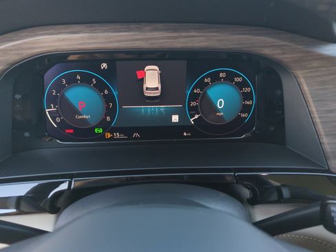 New 2026 Volkswagen Atlas SEL Premium R-Line image 10