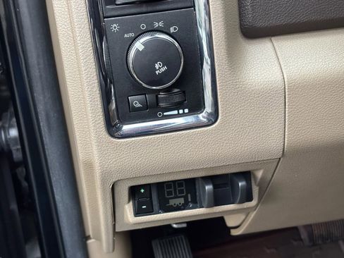 Used 2012 RAM 1500 Laramie Longhorn image 19