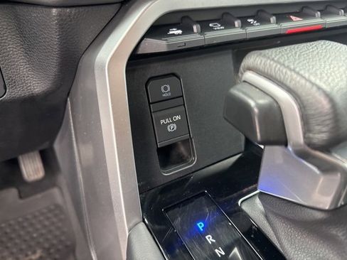 Used 2023 Toyota Tundra Platinum image 31