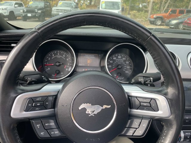 Used 2022 Ford Mustang GT Premium RWD image 29