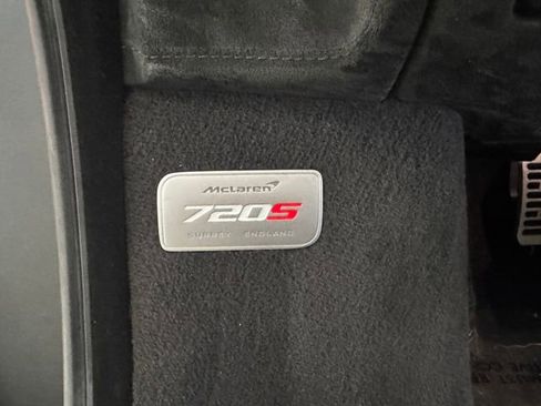 Used 2019 McLaren 720S Performance image 30