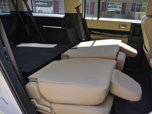 Used 2019 Ford Flex SEL w/ Equipment Group 202A AWD/4WD image 29