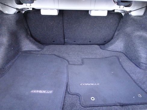 Used 2012 Toyota Corolla S image 8