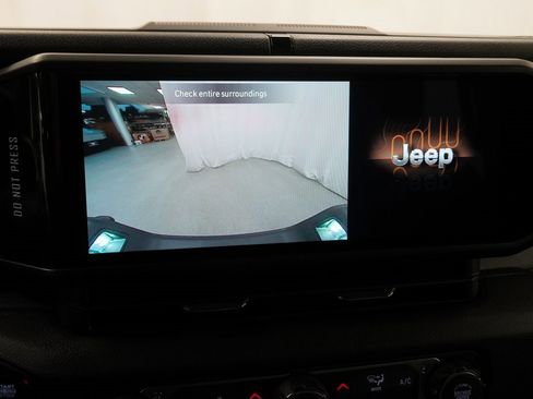 New 2026 Jeep Gladiator Sport image 23