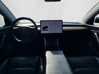 Used 2020 Tesla Model 3 Long Range AWD/4WD video 4