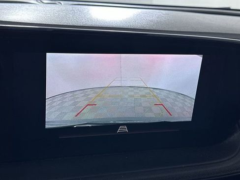 Used 2024 Buick Encore GX Sport Touring image 15