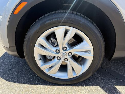 Used 2024 Buick Encore GX Preferred FWD image 9