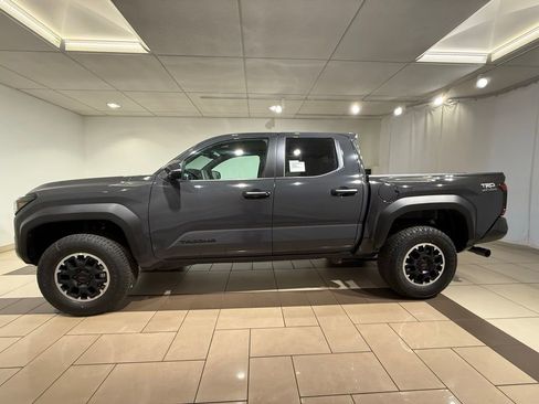 New 2026 Toyota Tacoma TRD Off-Road AWD/4WD image 2