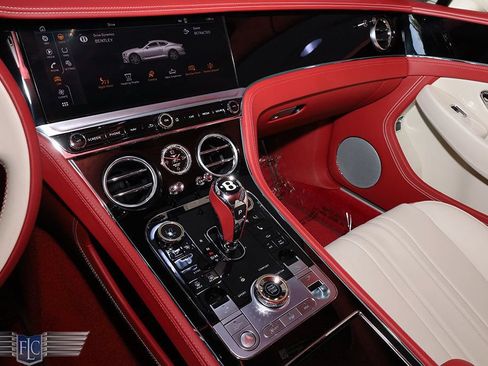 Used 2023 Bentley Continental GT Mulliner AWD/4WD image 26