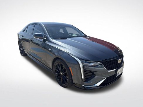 Used 2022 Cadillac CT4 Sport RWD image 3