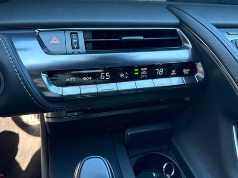 Used 2021 Lexus LC 500 Convertible w/ Touring Package RWD image 14