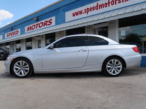 Used 2011 BMW 328i Convertible RWD image 3
