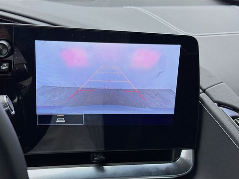 Used 2023 Chevrolet Corvette Stingray Coupe w/ Z51 Performance Package image 10