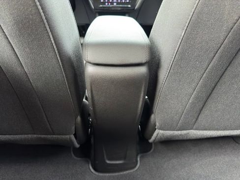 Used 2023 Chevrolet Bolt LT FWD image 9