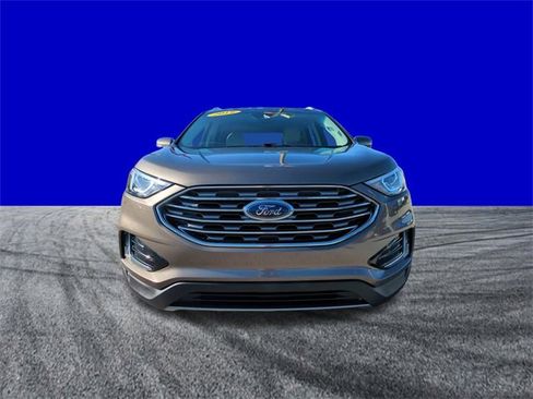 Certified 2019 Ford Edge Titanium image 9